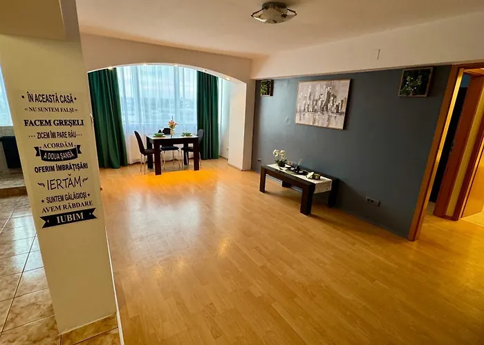 Sholiday Modern La Etajul 8 Cu Panoramica In Timişoara